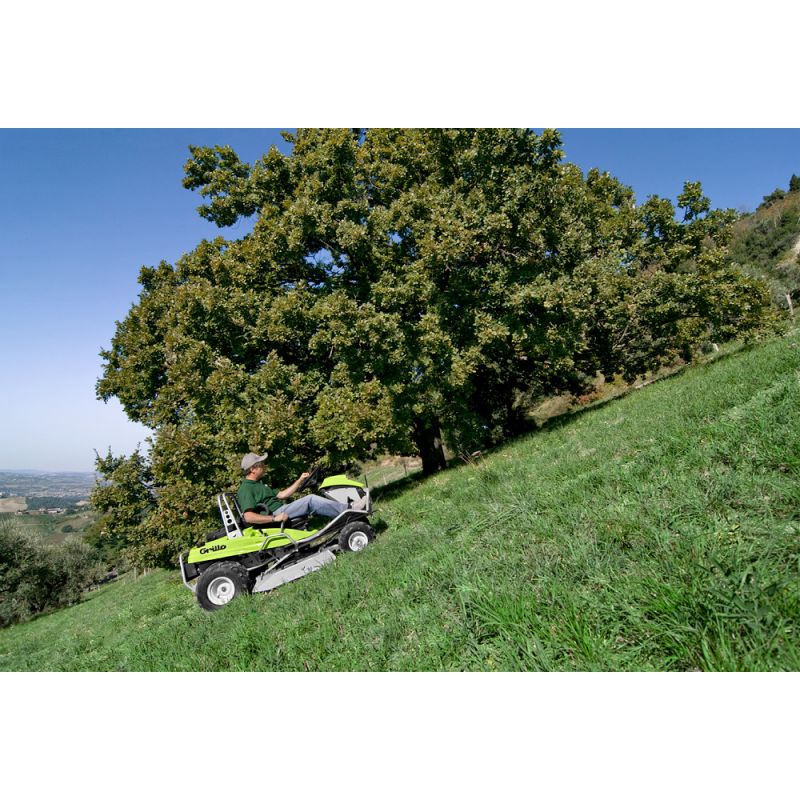 Tondeuse autoportée Grillo Climber 8.22 (Démarrage offert)